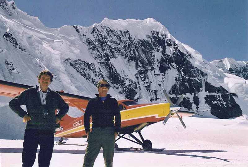 093 Mit Paul Claus auf dem Nabesna-Icefield 2002